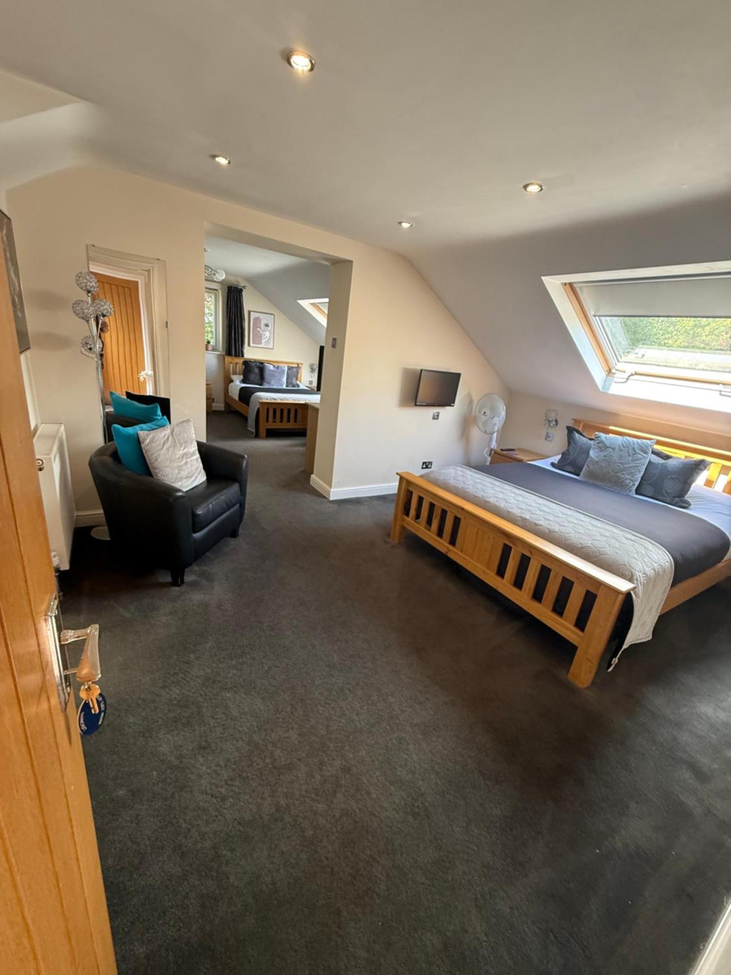 Barncroft Luxury Bed & Breakfast Solihull Exterior photo