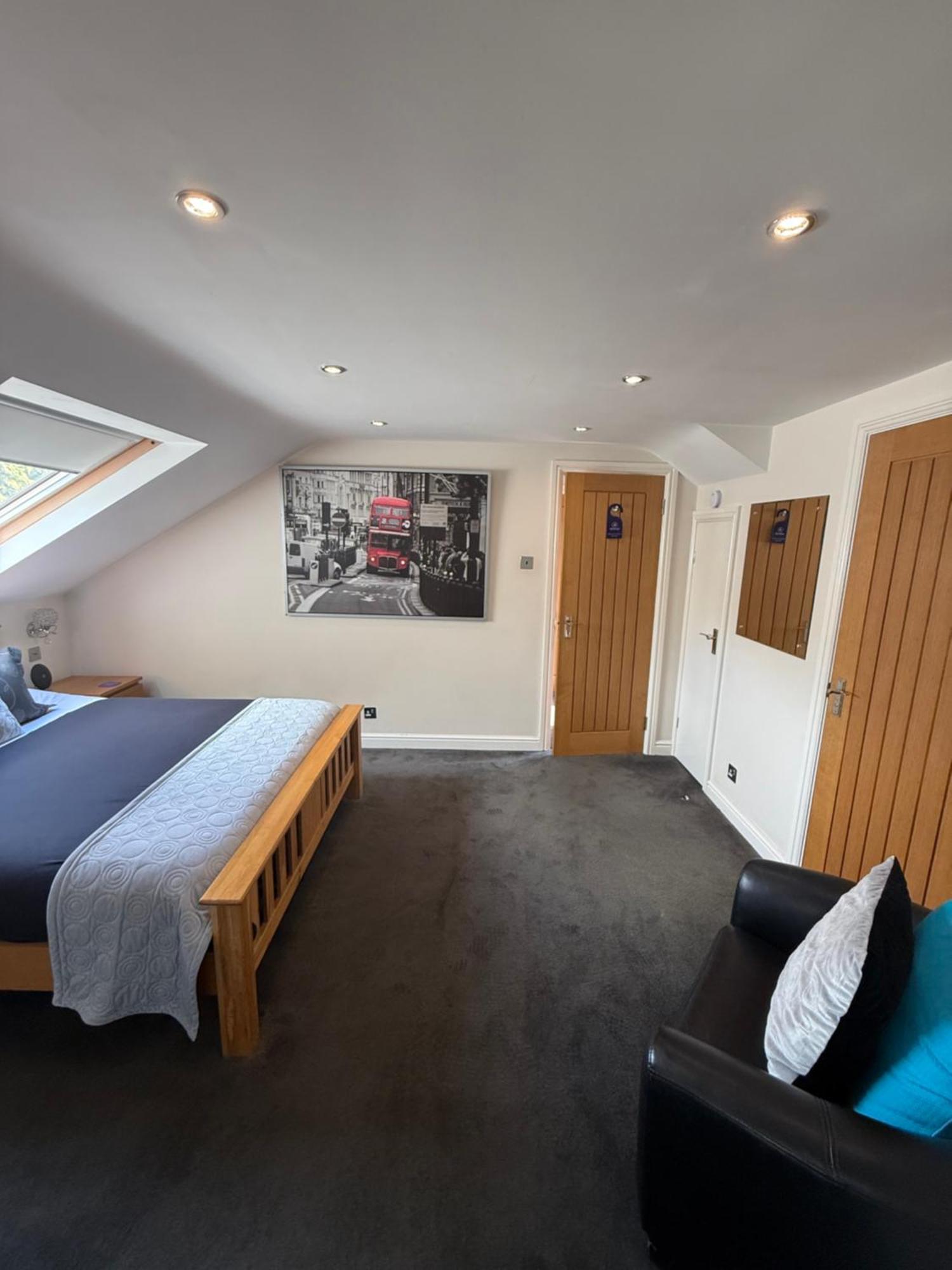 Barncroft Luxury Bed & Breakfast Solihull Exterior photo