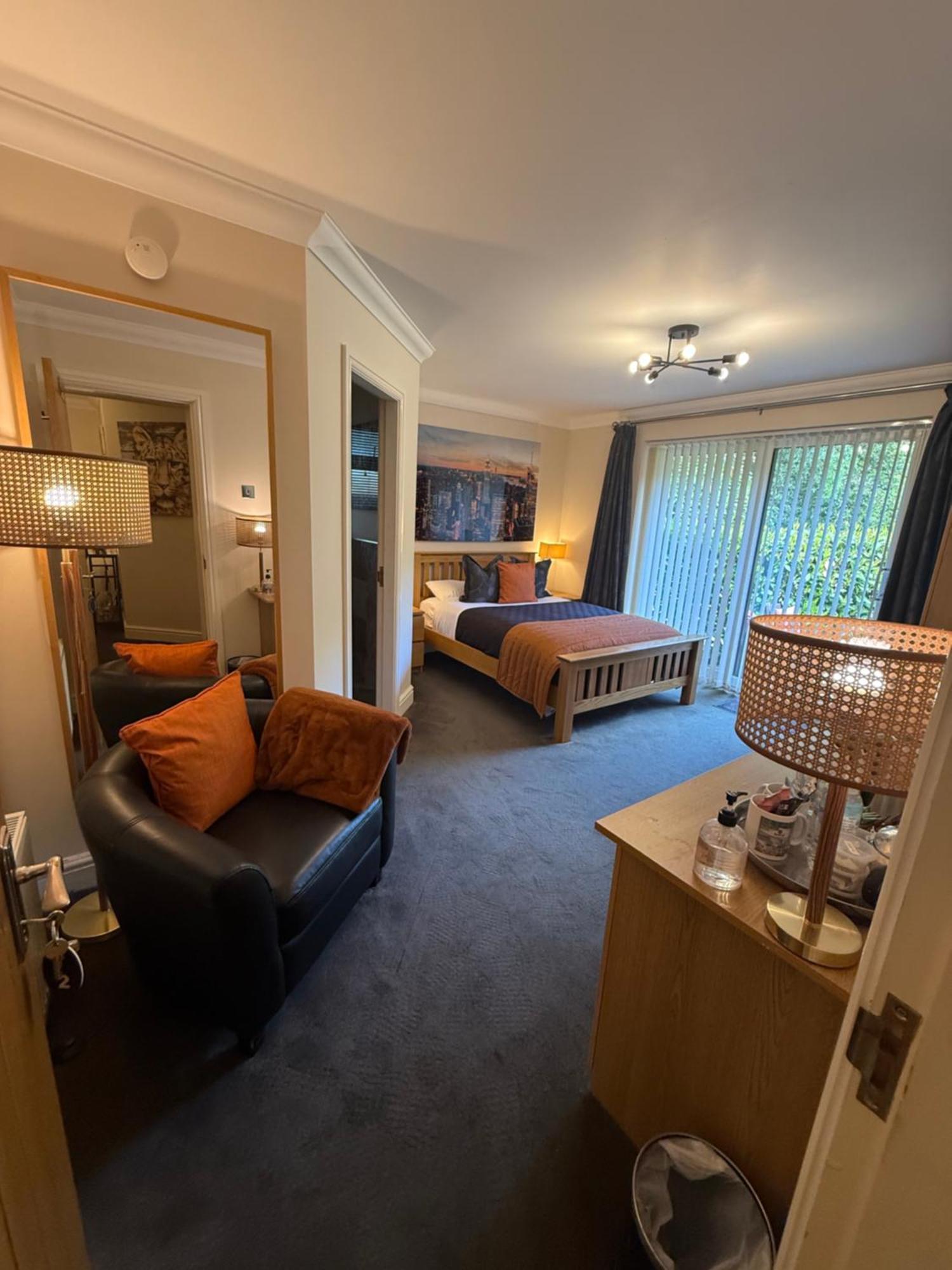Barncroft Luxury Bed & Breakfast Solihull Exterior photo